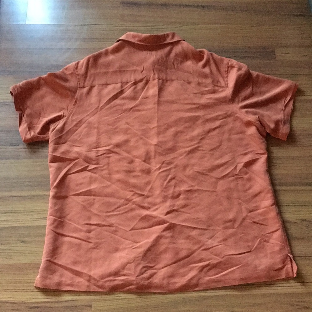 Button down t-shirt - Picture 3 of 4